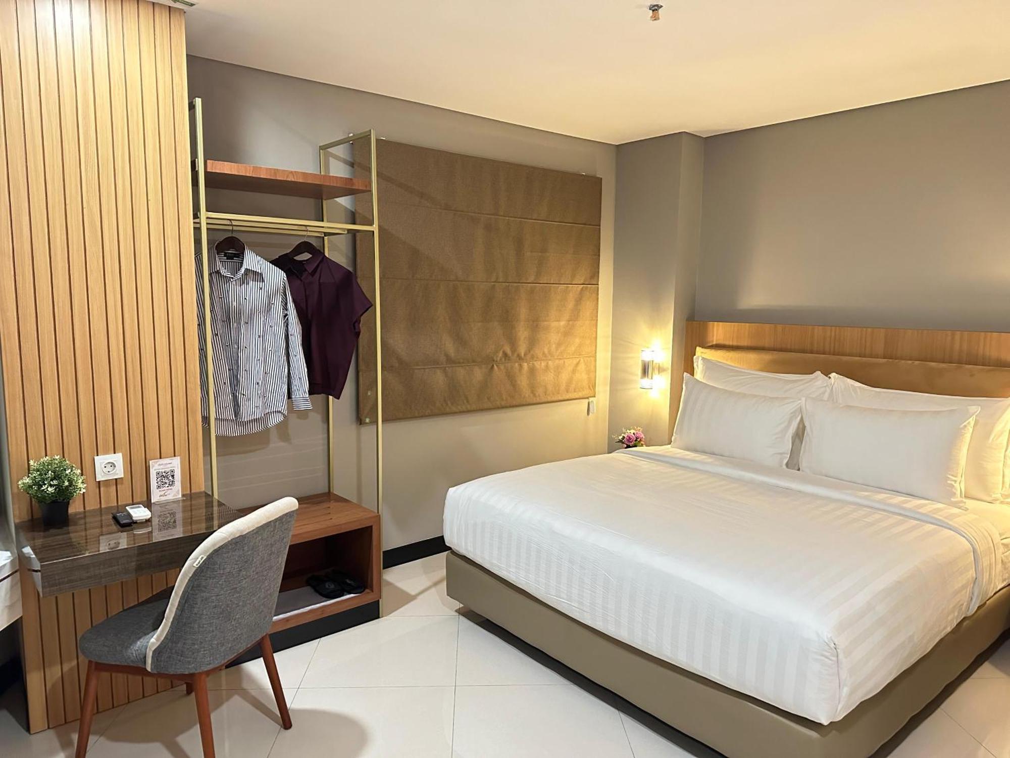 D'Primahotel Jemursari Surabaya Eksteriør billede